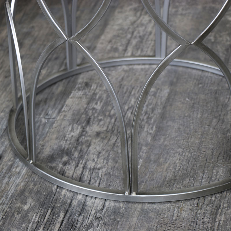 small-ornate-silver-mirrored-side-table_MM26647-02